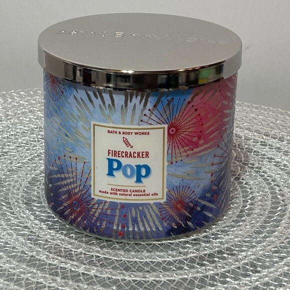 BBW Firecracker Pop 3 Wick Candle NWT - Picture 1 of 5